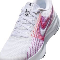 NIKE Run Defy Laufschuhe Damen 102 -...