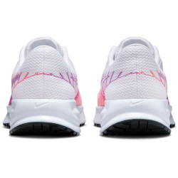 NIKE Run Defy Laufschuhe Damen 102 - white/hydrangeas-bright crimson 42