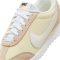 NIKE Pacific Sneaker Damen 104 - muslin/sail-white-safety orange 35.5