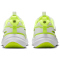 NIKE Cosmic Runner Laufschuhe Kinder 106 - white/black-volt 27.5