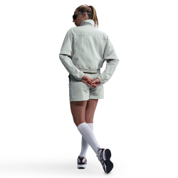 NIKE Sportswear Everything Wovens Oversize Repel UV Protection Trainingsjacke Damen 034 - light silver/white S