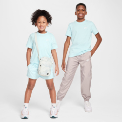 NIKE Sportswear T-Shirt Kinder 474 - glacier blue L (147-158 cm)