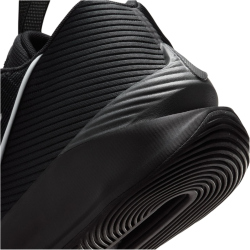 NIKE G.T. Jump Academy Basketballschuhe Herren 003 - black/white-metallic silver 42