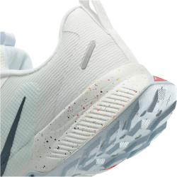 NIKE Juniper Trail 3 Trailrunning-Schuhe Damen 101 -...
