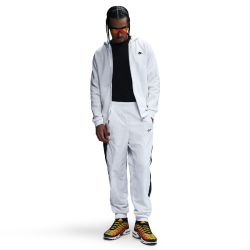 NIKE Club Fleece-Kapuzenjacke Herren 100 - white/white/black XS