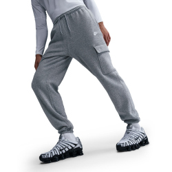 NIKE Club Fleece Cargohose Herren 063 - dk grey heather/lt smoke grey/white S