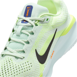 NIKE Winflo 11 Laufschuhe Damen 304 - barely green/black-volt-total orange 37.5