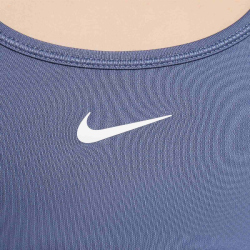 NIKE Swoosh Dri-FIT Sport-BH Mädchen 491 - diffused blue/white M (137-146 cm)