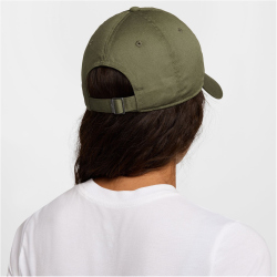 NIKE Club Futura Wash Cap 222 - medium olive/white M/L