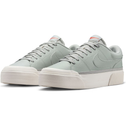 NIKE Court Legacy Lift Plateau Sneaker Damen 003 - light silver/feather-sail-picante red 40.5