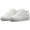 NIKE Court Vision Low-Top Sneaker Damen 005 - soft pearl/white 36.5
