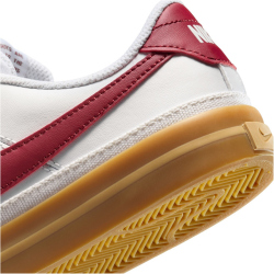 NIKE Court Legacy Sneaker Jungen 132 - white/team red-gum yellow 38