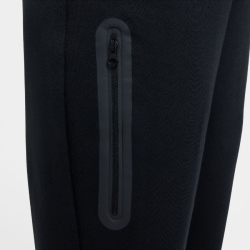 NIKE Sportswear Tech Fleece Jogginghose Mädchen 010 - black/black/black XS (122-128 cm)