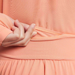 NIKE Dri-FIT Shorts Mädchen 844 - apricot...
