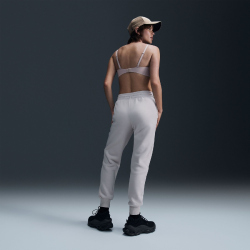 NIKE Alate Minimalist Low Support Padded Sport-BH Damen 207 - particle beige/white XL C-E
