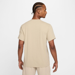 NIKE UV Hyverse Dri-FIT kurzarm Fitnessshirt Herren 251 -...