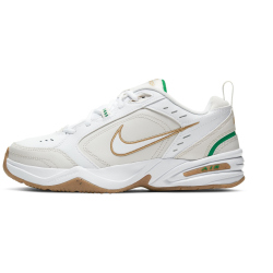 NIKE Air Monarch IV Fitnessschuhe Herren 103 - white/metallic gold-phantom-lucky green 40.5