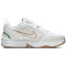NIKE Air Monarch IV Fitnessschuhe Herren 103 - white/metallic gold-phantom-lucky green 40.5