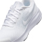 NIKE Run Defy Laufschuhe Damen 103 - white/pure platinum-black 44