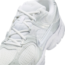 NIKE V5 RNR Sneaker Herren 101 - white/white-black-metallic silver 47