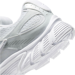 NIKE V5 RNR Sneaker Herren 101 - white/white-black-metallic silver 47