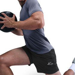 NIKE Pro Training 6" Dri-FIT Shorts Herren 010 - black/white S
