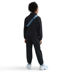 NIKE Sportswear Woven Trainingsanzug Kinder 011 - black/black/black/white XS (122-128 cm)