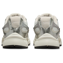 NIKE V5 RNR Sneaker Damen 104 - summit white/lt orewood brn-sail-black 35.5