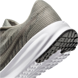 NIKE Run Defy Laufschuhe Herren 300 - light army/black-iron grey-white 39