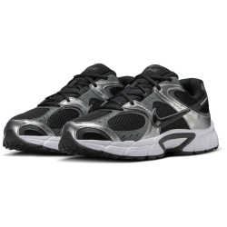 NIKE V5 RNR Sneaker Herren 004 - black/black-anthracite-smoke grey 47