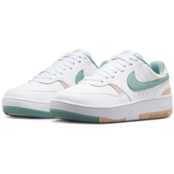 NIKE Gamma Force Sneaker Damen 118 -...