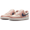 NIKE Court Vision Low-Top Sneaker Damen 606 - particle pink/midnight navy-pale ivory 42.5