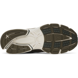 UNDER ARMOUR Sola Sneaker