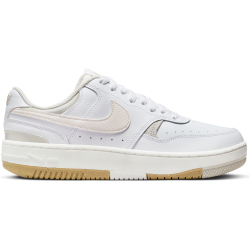 NIKE Gamma Force Sneaker Damen