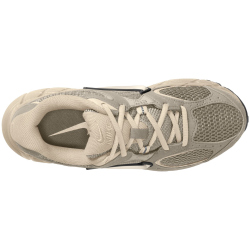 NIKE V5 RNR Sneaker Damen 100 - lt orewood brn/pale ivory-black 35.5