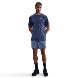 NIKE Stride Dri-FIT 7" Brief-Lined Laufshorts Herren...