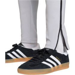 adidas Tiro Tech Jogginghose Herren KF6071 - team light...