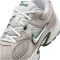 NIKE V5 RNR Sneaker 001 - platinum tint/summit white-college grey 42