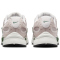 NIKE V5 RNR Sneaker 001 - platinum tint/summit white-college grey 42