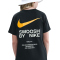 NIKE Sportswear T-Shirt Jungen 010 - black/university gold S (128-137 cm)