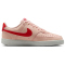 NIKE Court Vision Low-Top Sneaker Damen 605 - washed coral/picante red-picante red 42.5