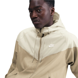 NIKE Sportswear Windrunner Kapuzenjacke Herren 297 - parachute beige/lt khaki/white M