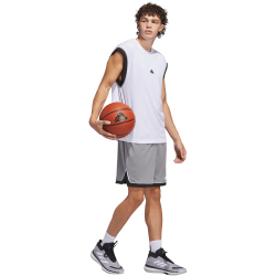 adidas Badge of Sport Basketballshorts Herren JN4730 - grey three/black L/9"