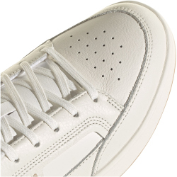 adidas Aspyre Sneaker Herren IH3930 - core white/warm sandstone/core white 40