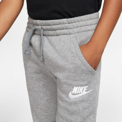 NIKE Sportswear Club Fleece-Jogginghose Kinder carbon heather/cool grey/white XS (122-128 cm)