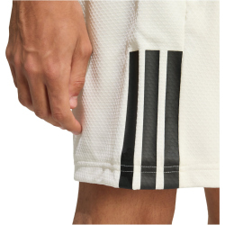 adidas House of Tiro x Common Goal Pique Sweatshorts Herren KA9154 - off white/black/semi ice tangerine M