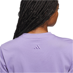 adidas Cursive Wordmark Graphic T-Shirt Damen