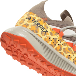 adidas TERREX Voyager 21 HEAT.RDY Travel Wanderschuhe...