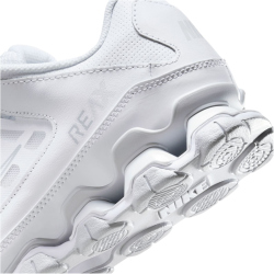 NIKE Reax 8 Fitnessschuhe Damen