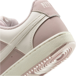 NIKE Court Vision Low Premium Sneaker Damen